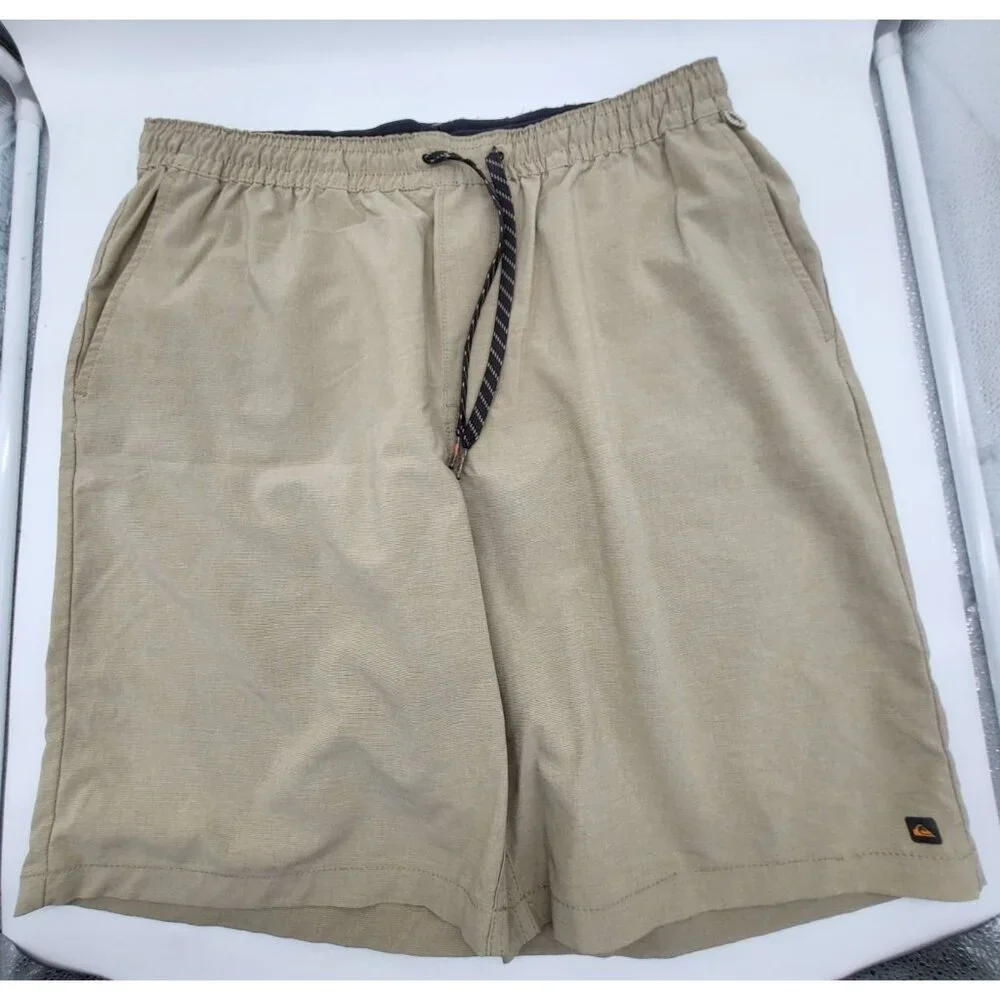 Quiksilver Waterman Men XL Pull On Hybrid Shorts Fishing Outdoor Performance Tan - Picture 1 of 11